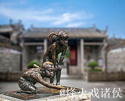 广州街头的体育运动雕塑